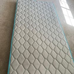2 Twin Mattress 