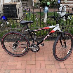 DBX Ravage DS 18 speed mountain bike 26” $125 or OBO preown normal wear