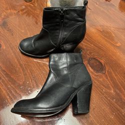 Also Boots 8.5