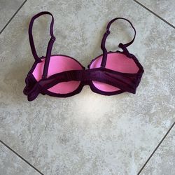 Victoria Secret Pink Bra, Size 32B for Sale in San Diego, CA - OfferUp