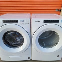 Just Like Brand New!!! Only A Few Years Old!!! Top Of The Line!!! Whirlpool, Front Load Matching Set with Extra Large, 4.5 Cubic Ft. Capacity!!!