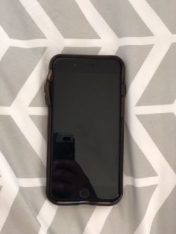 iPhone 7 Plus 32GB UNLOCKED