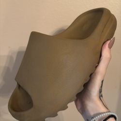 Adidas Yeezy Slides 'Ochre'