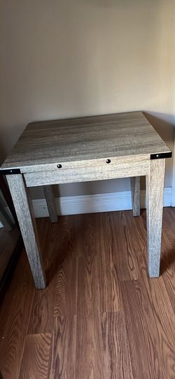 Nightstand table