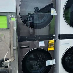 NEW ! LG THINQ 27" STACKABLE WASHER AND GAS DRYER TOWER 
