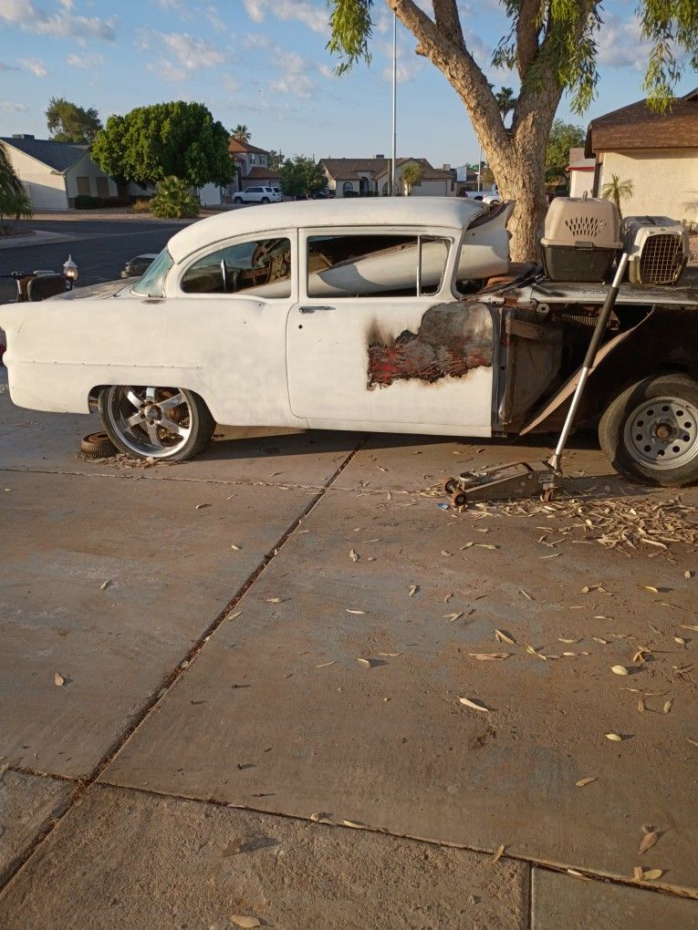 19 53 Olds Rocket 88 Complete For Rebuilding