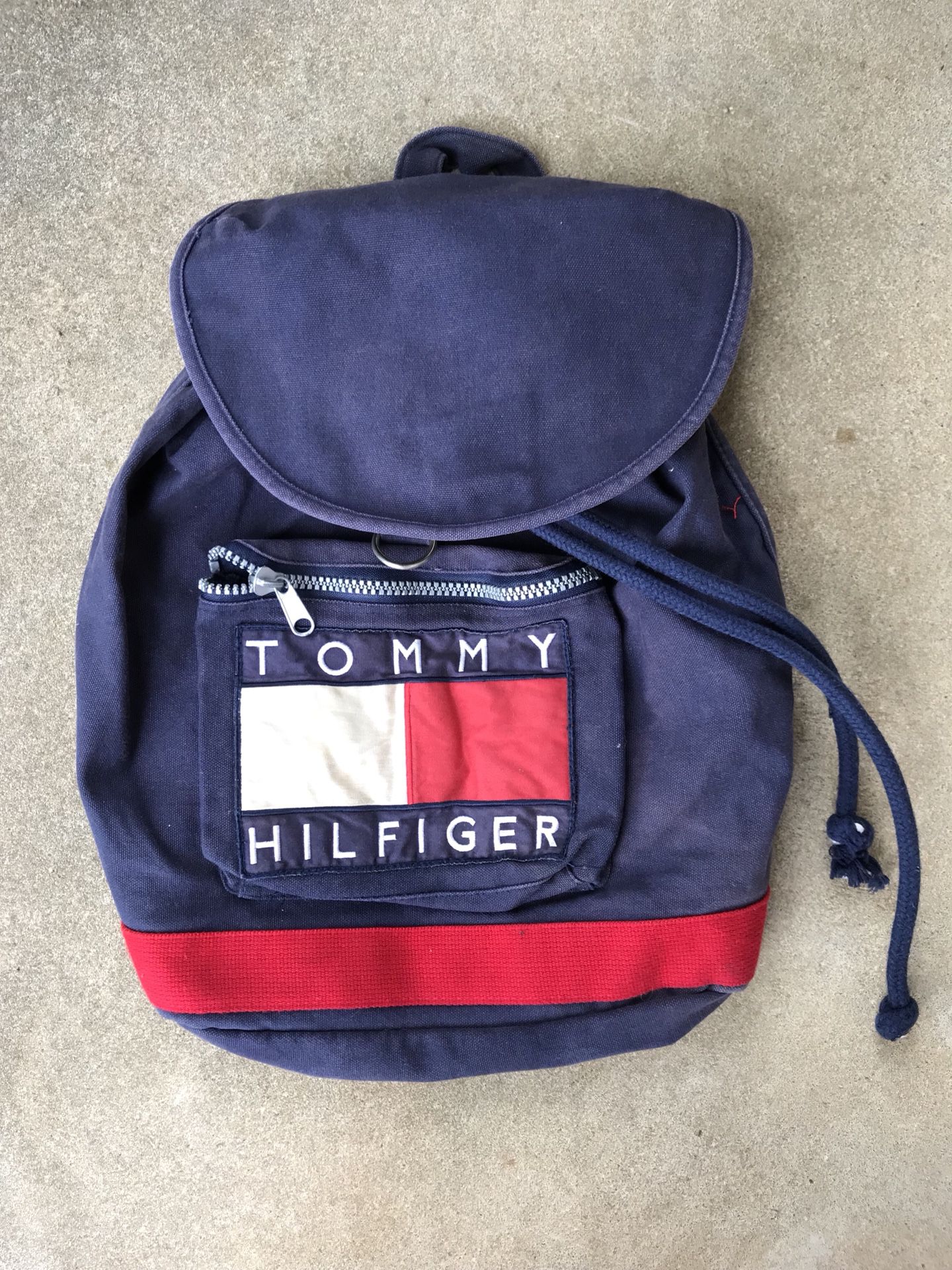 emocional átomo pasillo Vintage Tommy Hilfiger Backpack for Sale in Matthews, NC - OfferUp