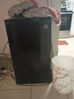 Rca Mini Fridge 