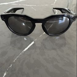 Oakley Meta HSTN