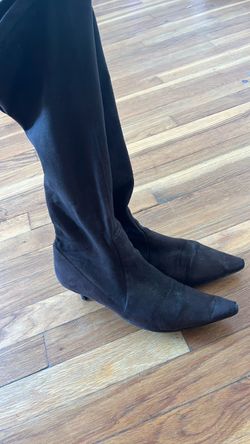 Free. Brown boots. Suede. Size 8.
