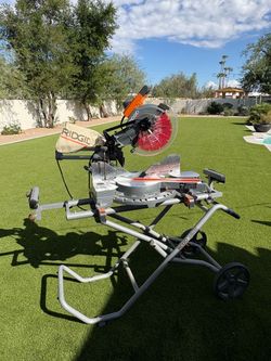 Sliding Compound Miter Saw