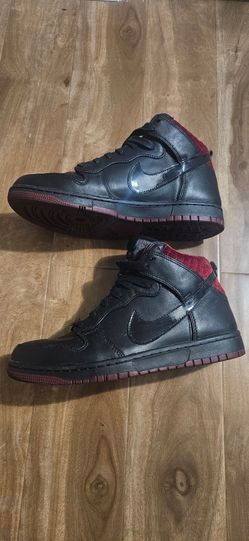 Nike Dunk High Black Red Sneakers