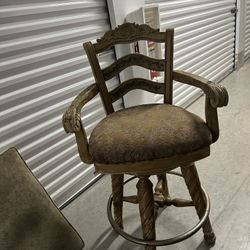 3 Bar Stools 