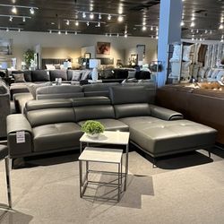 2PC Sectional 