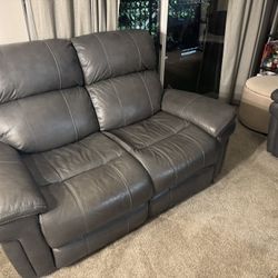 Sofa : Two Seater 