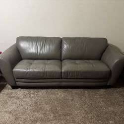 2 Sofas