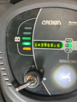 Crown Forklift D