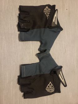 Biking gloves