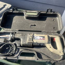 Porter Cable Tiger Saw Heavy Duty Corded Reciprocating Saw Sawzall Model 737 with case