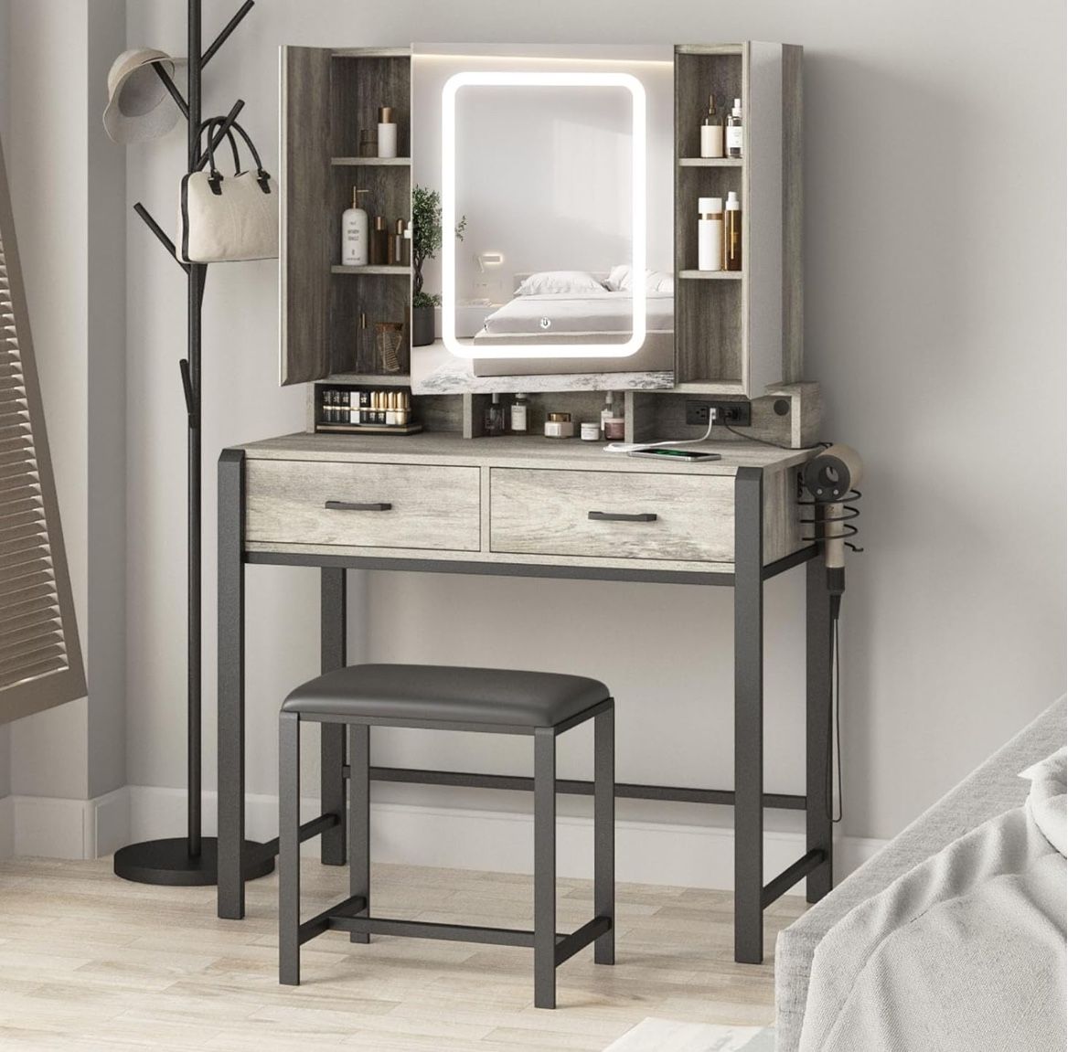 Vanity Desk -new - Still in original Box