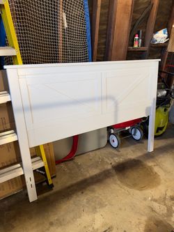 White Farmhouse Style Wood Headboard