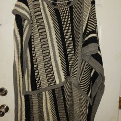 Pullover/Poncho: Cooglie-style Stripped Knit Pattern 