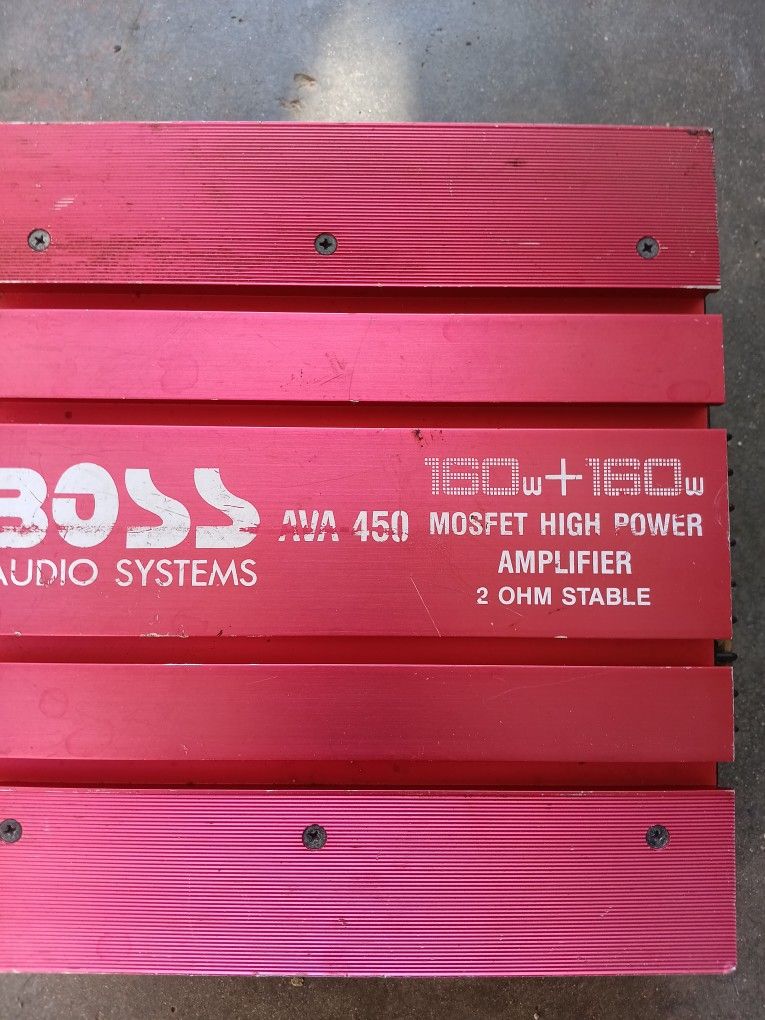 BOSS AMPLIFIER  160 + 160 AVA 450 IN 