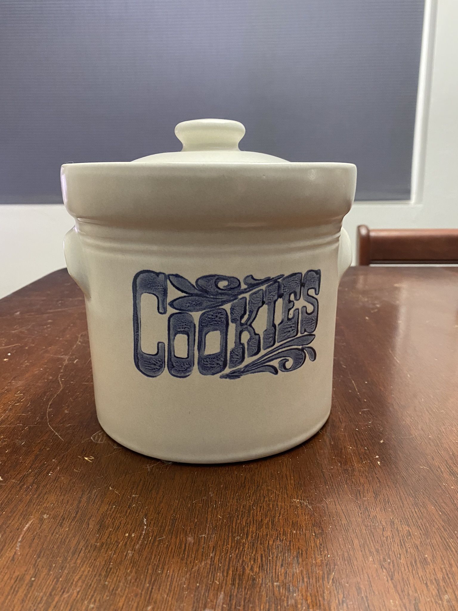Pfaltzgraff “Yorktowne” Cookie Jar