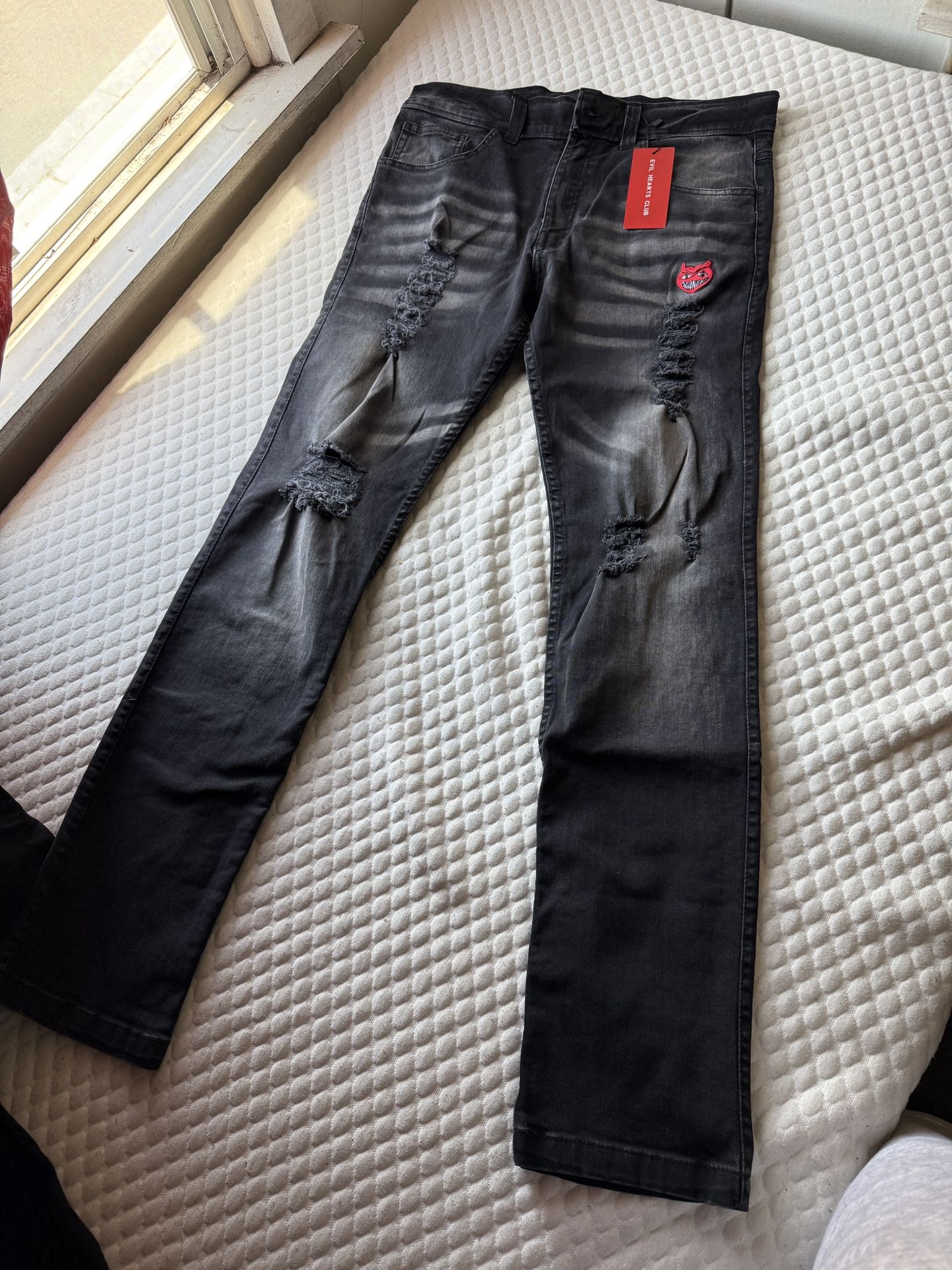 Evil Hearts Club Size 32 Jeans