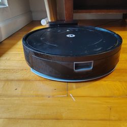 ROOMBA ESSENTIAL COMBO ROBOT VACUUM! USED JUST ONCE! 