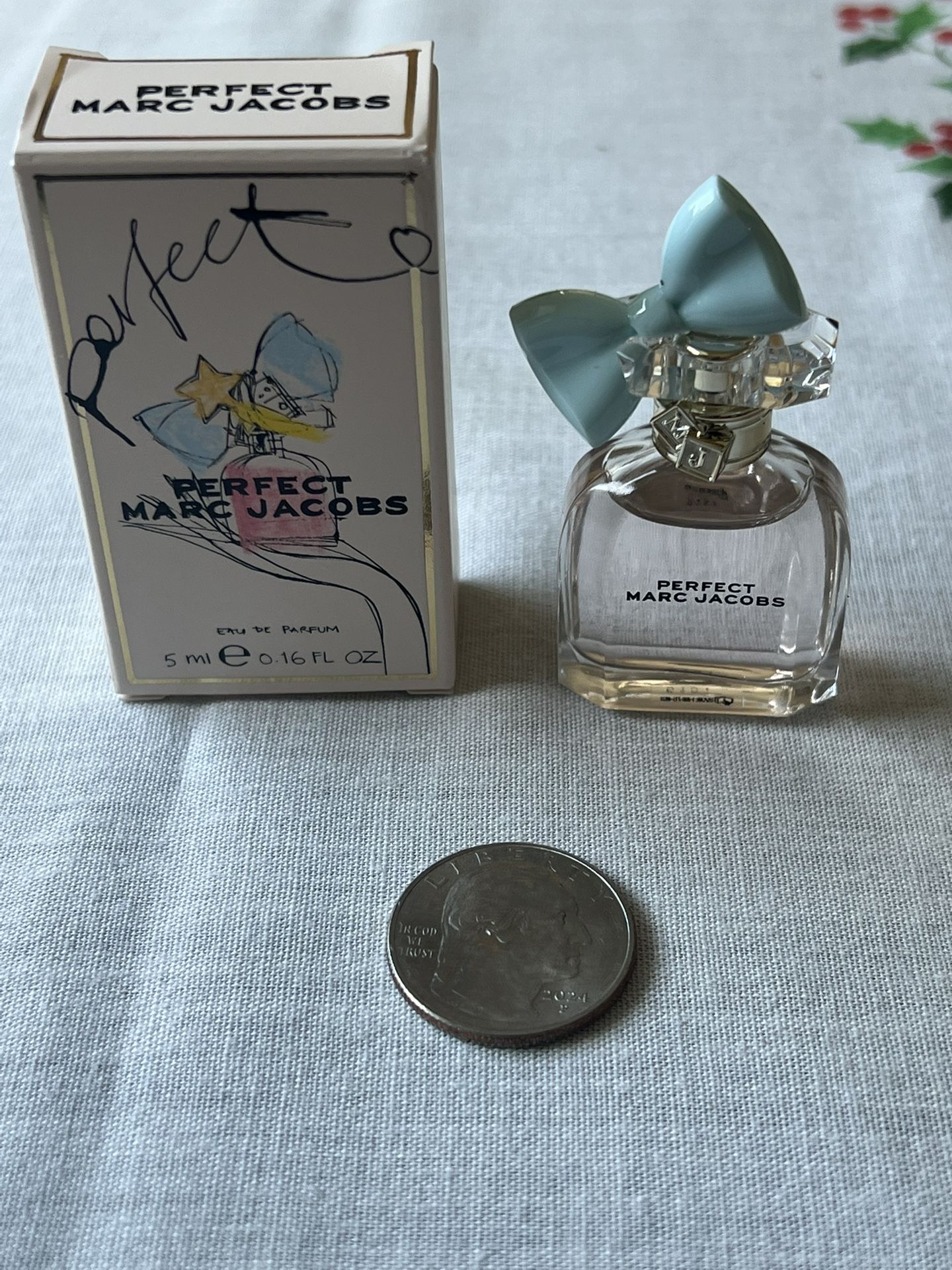 Marc Jacobs Perfect Mini Perfume
