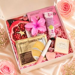 MOTHER’S DAY SPA GIFT BOX