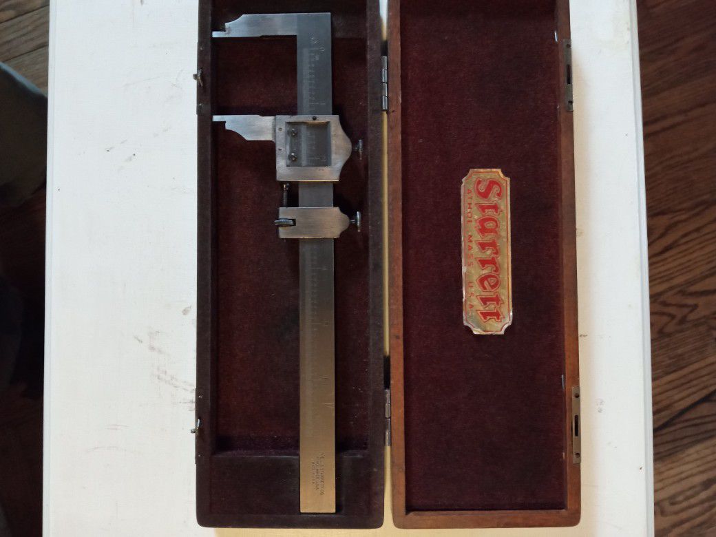 Sterrett Vintage No. 122 Vernier 6" Caliper w/Wooden Box .001"