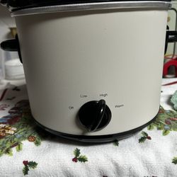 Hearth & Hand Crockpot 