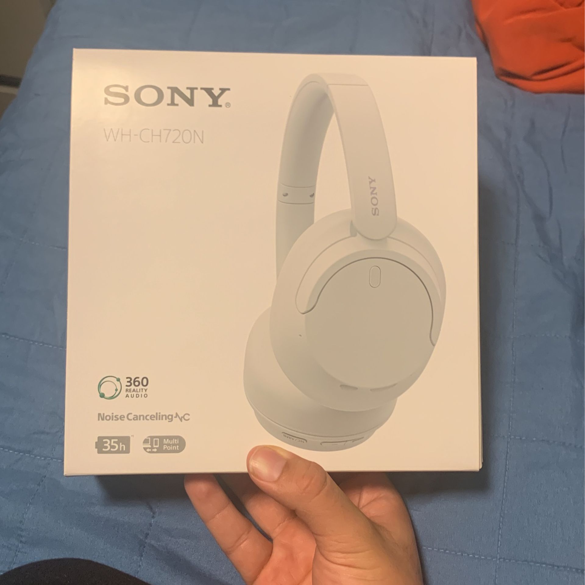 Sony WHCH720 Wireless Noise Cancelling Headphones 