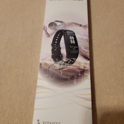 Willfui Fitness Tracker New In Box