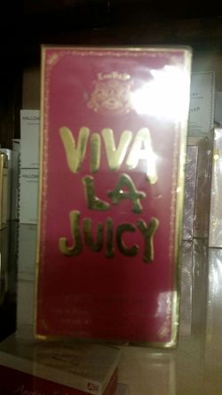 Viva la juicy 3.4oz 100.ML prepárese para navidad con sus regalos yo vendo perfumes auténticos y a bajo precio