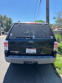2003 Ford Explorer