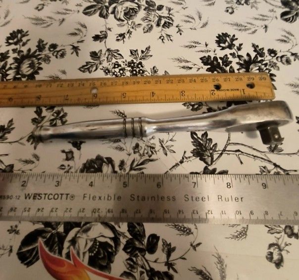 Master Mechanics 3/8 Socket Ratchet Used