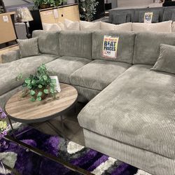 Grey Sectional! $699 🩶⭐️✨