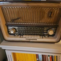 Old Radio