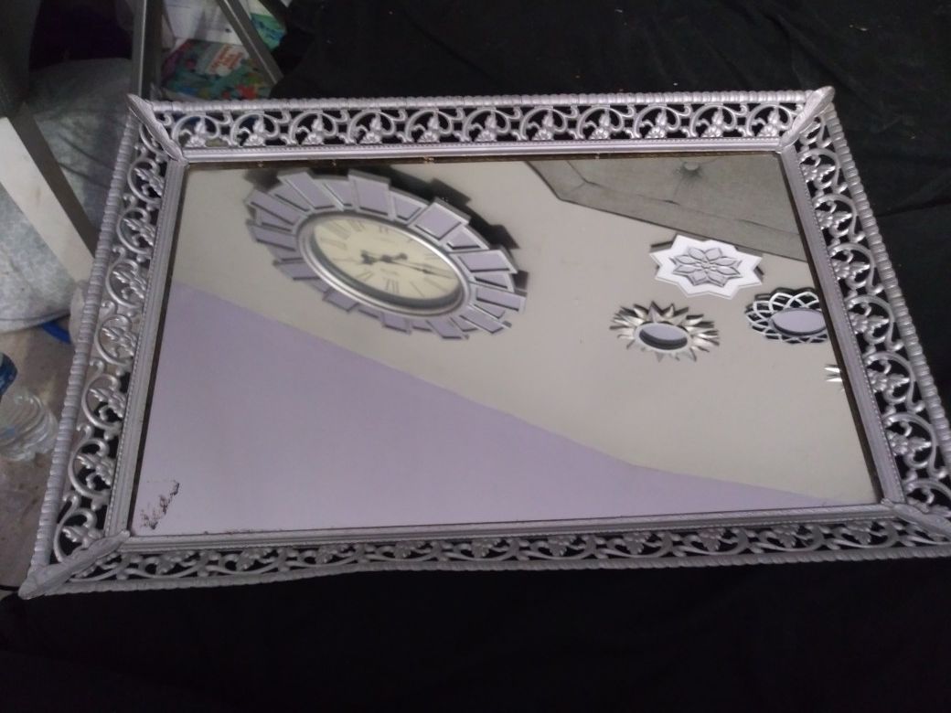 VINTAGE MIRROR TRAY