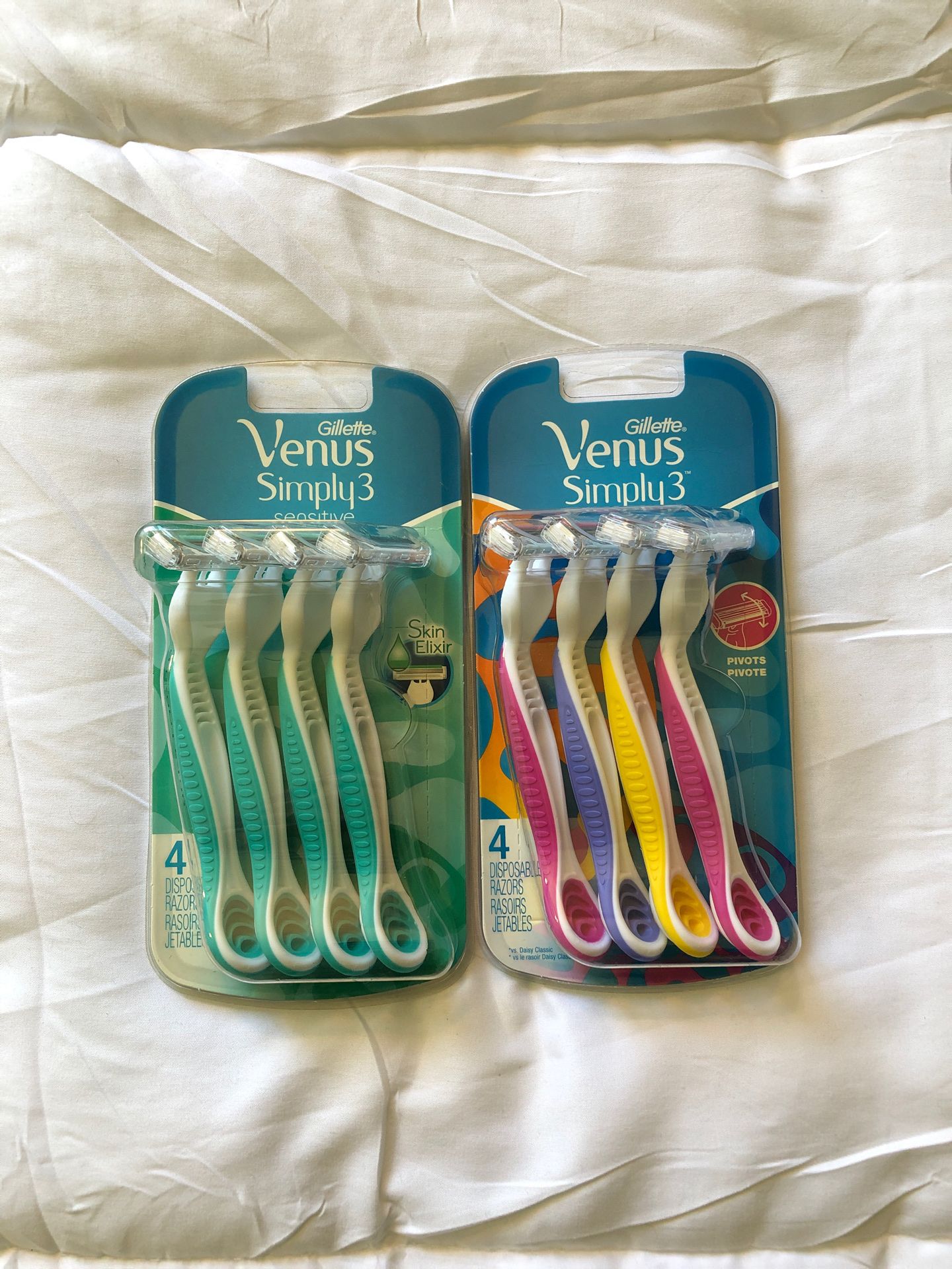 Razors - 8 total, Venus brand