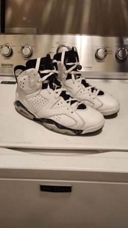Jordan 6 Reverse Oreo Size 11