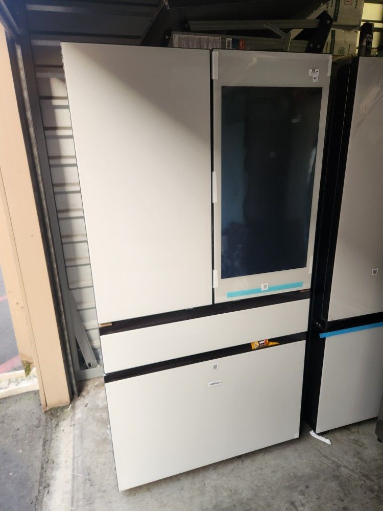 Samsung Bespoke Family Hub Refrigerator Standar Depth