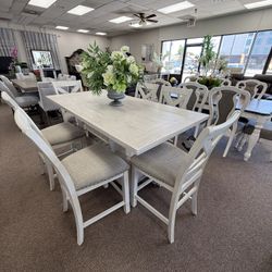 7 Pc Dining Table 