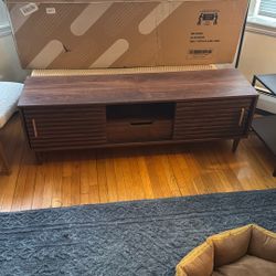  Modern TV Stand
