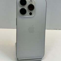 Apple iPhone 15 PRO 128gb. ( Fully Unlocked Device )