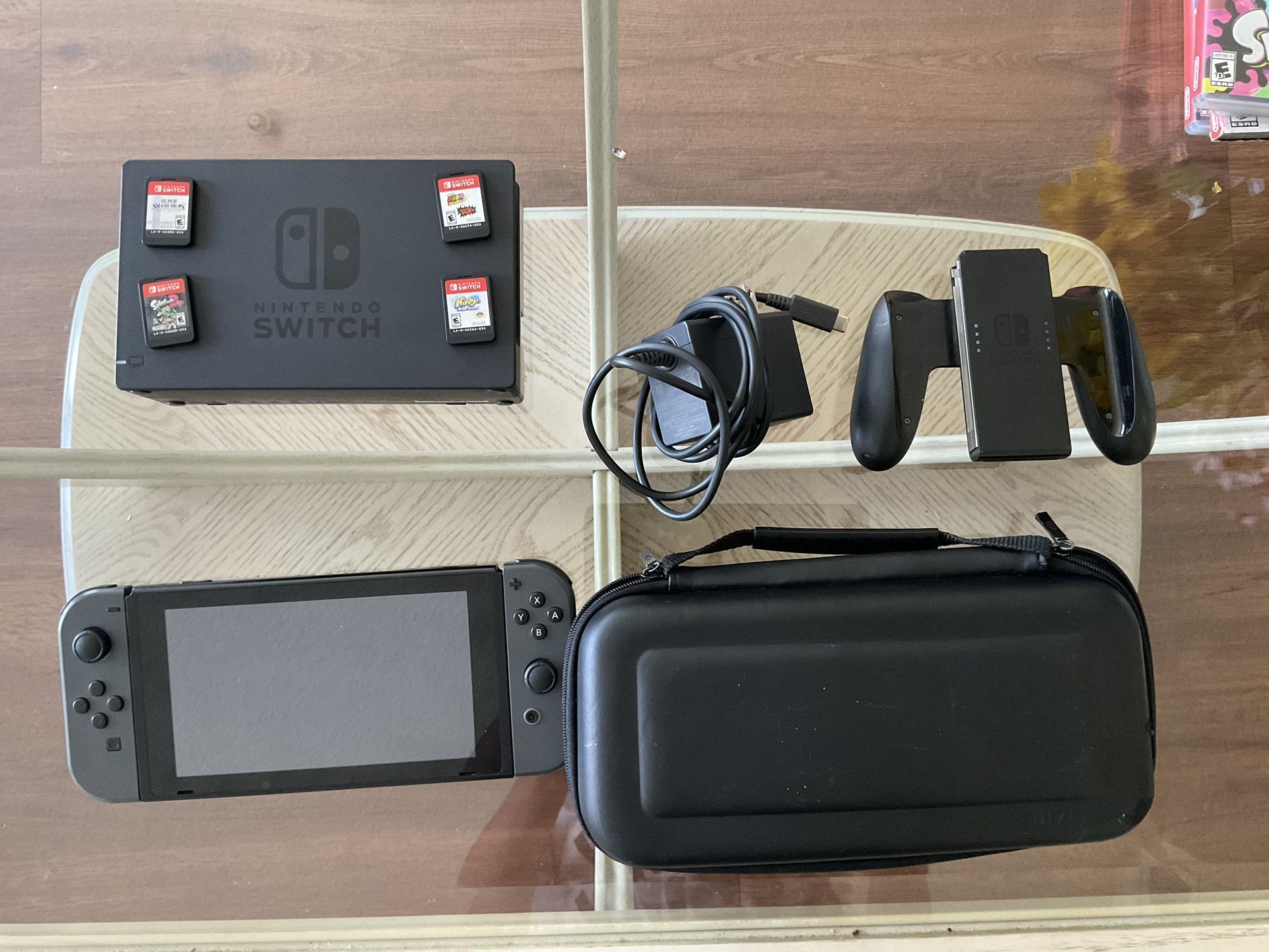 Nintendo switch with 4 games