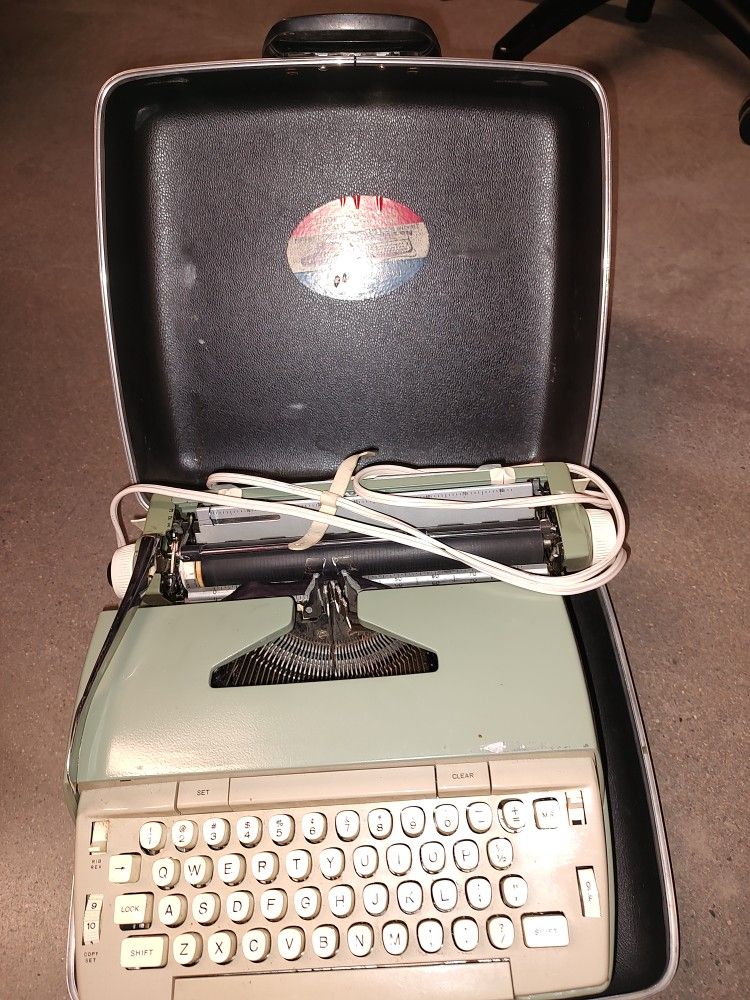 Classic Smith Corona Typewriter